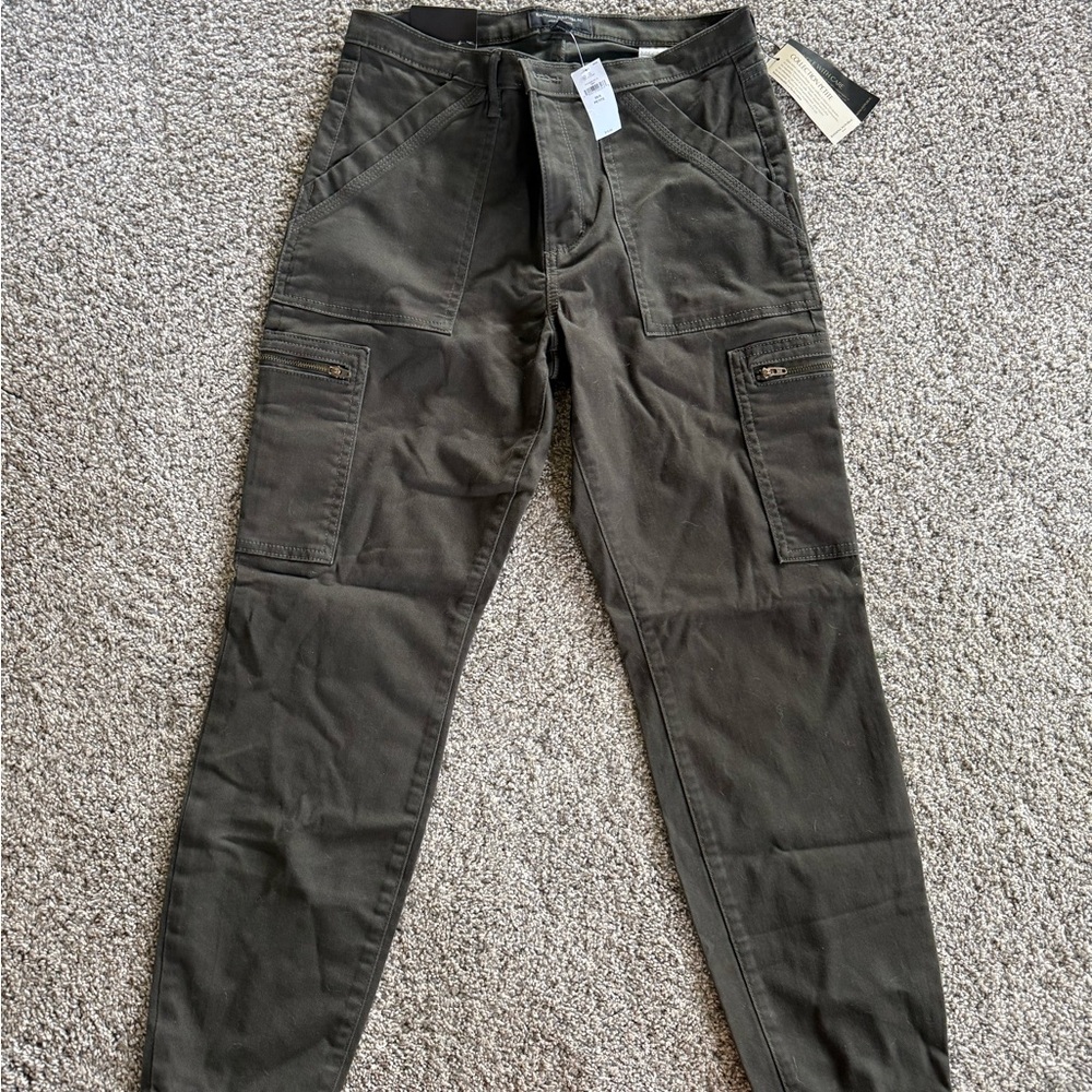 NWT Banana Republic Dark Olive Cargo Pants